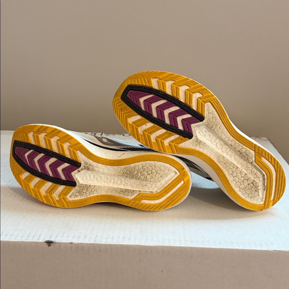 Saucony Endorphin Pro 2 Running shoes - Picture 4 of 4
